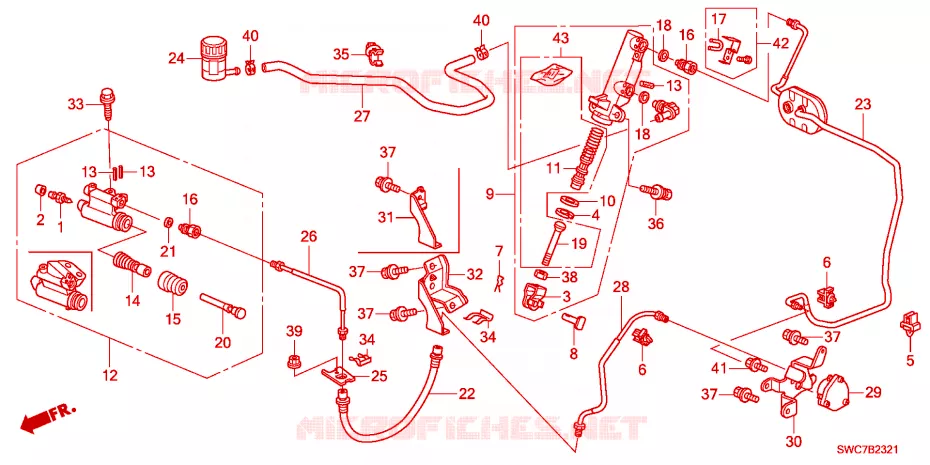 MAITRE-CYLINDRE(2.0L)(2.4L)(RH) Honda  CRV 2011 SE RUNOUT 6 vitesses manuelles 