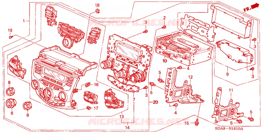 MODULE CENTRAL(ALPINE) (CLIMATISEUR D'AIR MANUEL) Honda  ACCORD 2005 VTIL 5 vitesses manuelles 